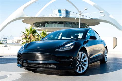 tesla model 3 monthly lease